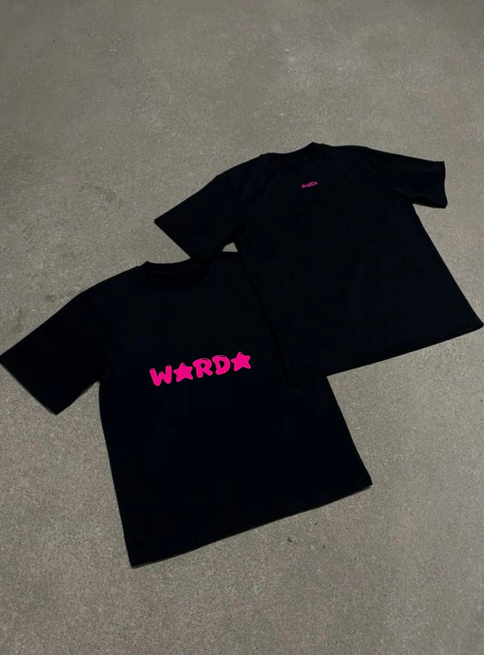 BLACK LUV TEE