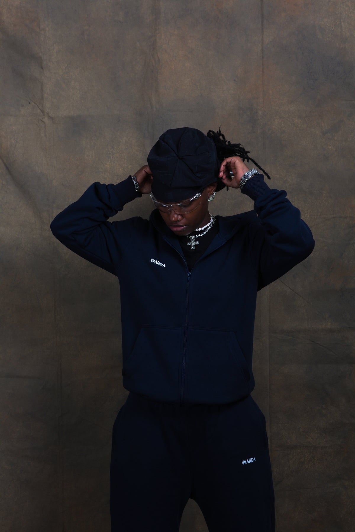 NAVY BLUE SWEATSET