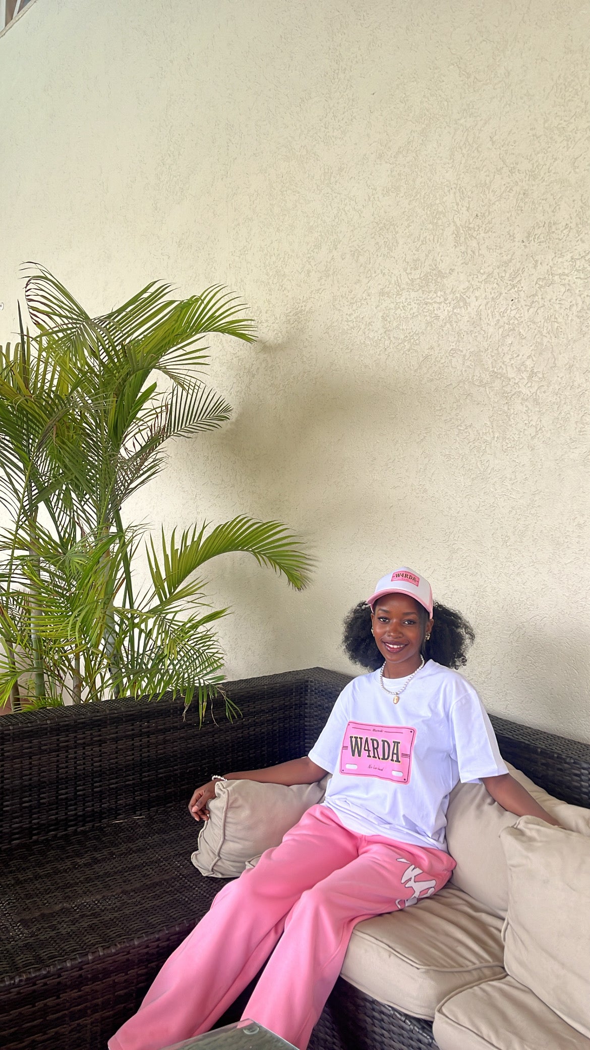 NO LOVE AHEAD WHITE TEE