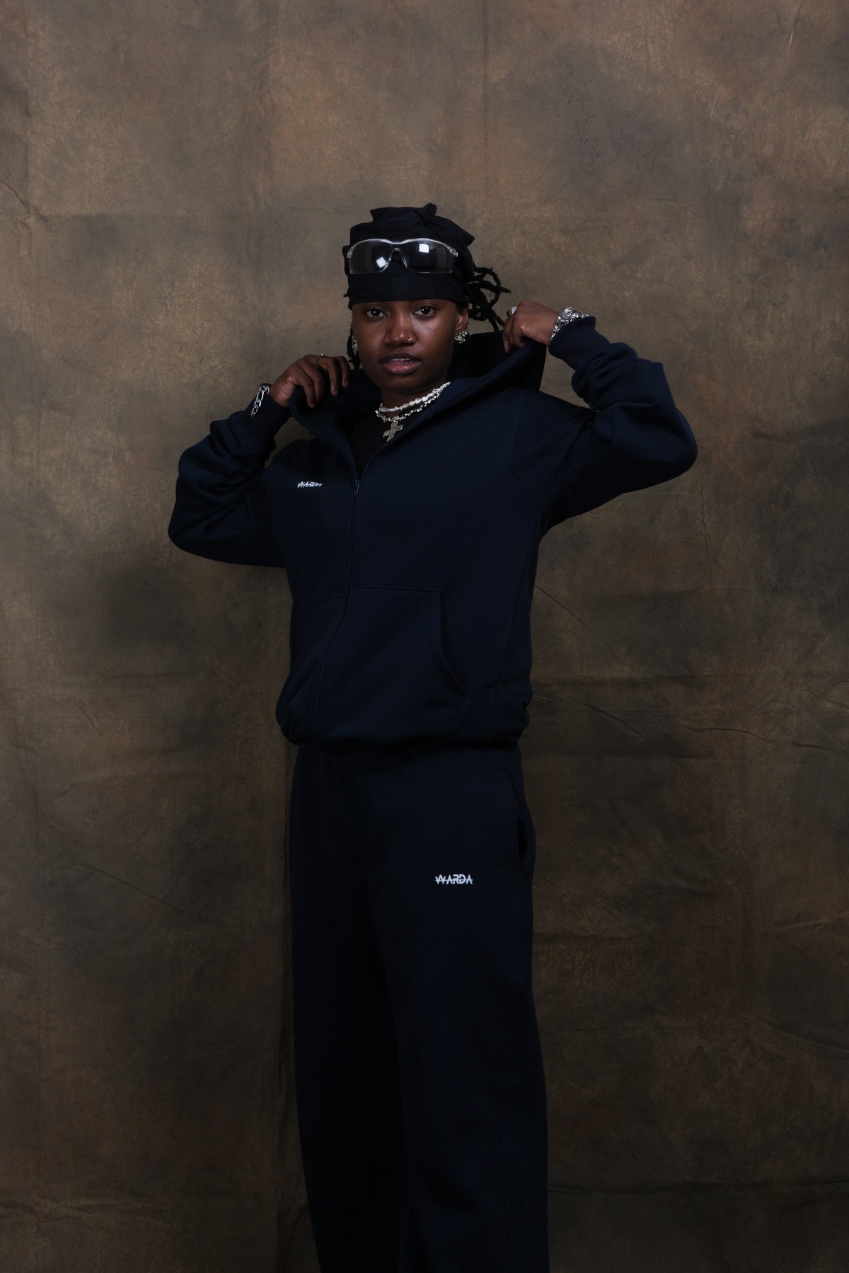 NAVY BLUE SWEATSET