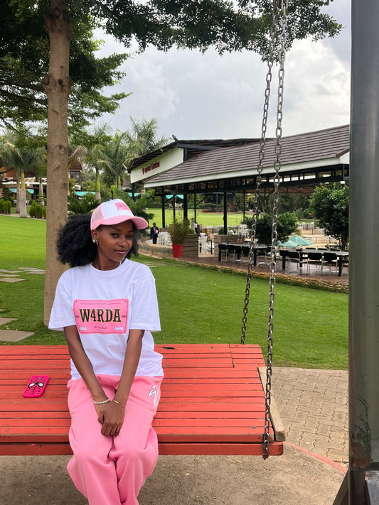 NO LOVE AHEAD WHITE TEE